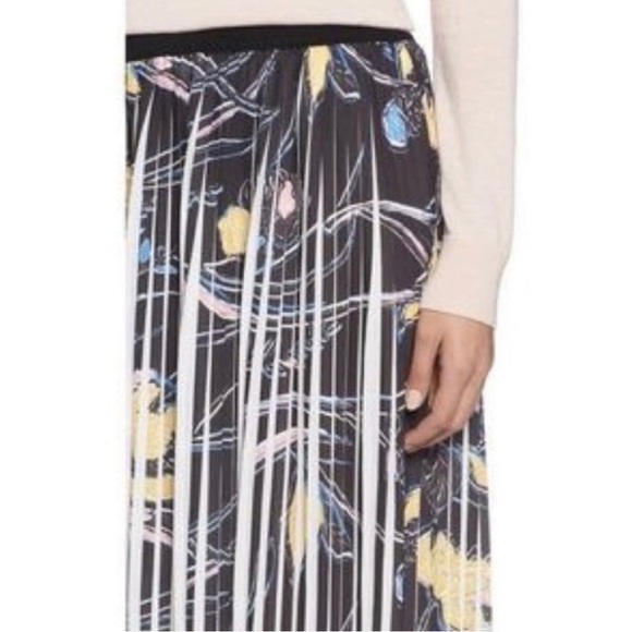 Halogen Yellow Karen Floral Print Pleated Skirt L - Picture 3 of 5